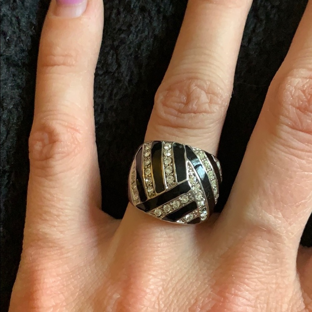 Ring - Picture 2 of 2